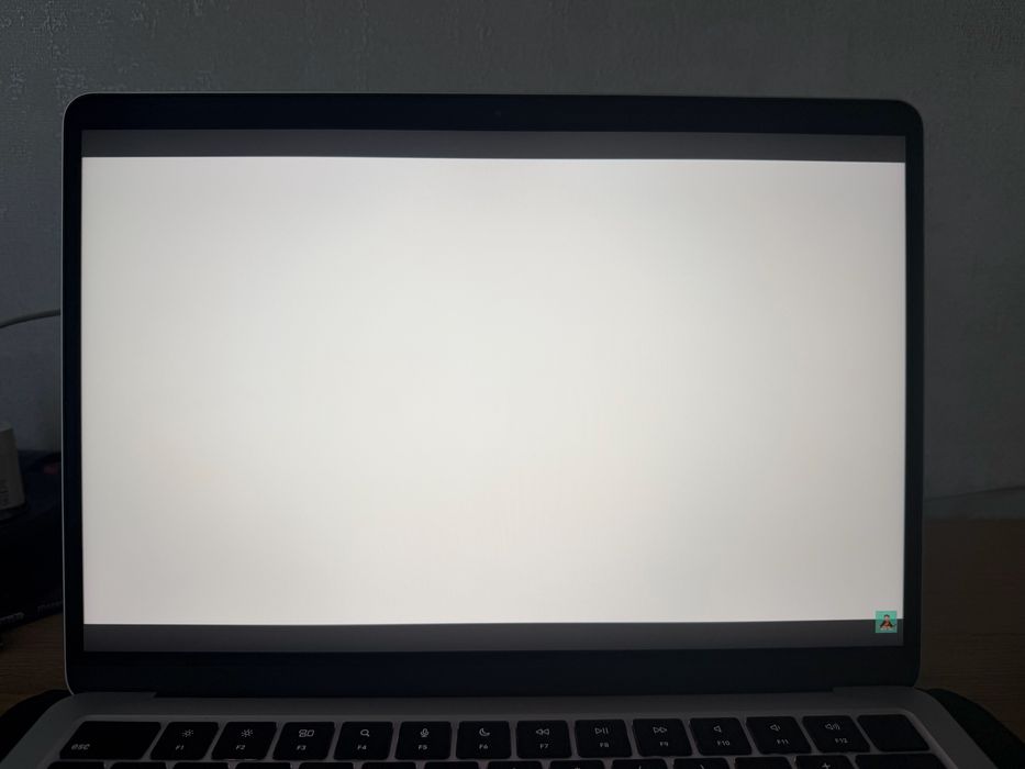Macbook air m2 256