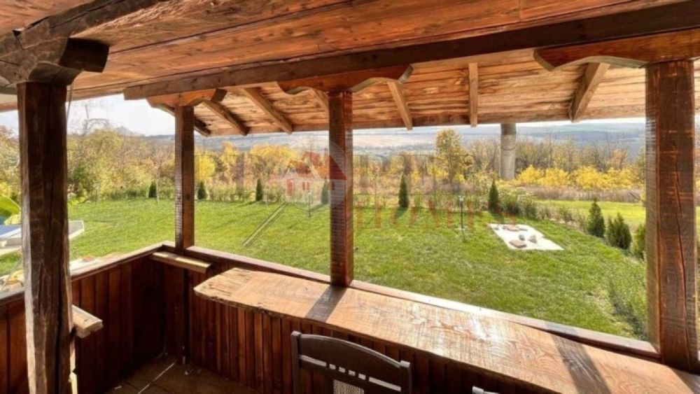 Продава се Къща в с. Стрелец, Област Велико Търново - 150 кв.м за 204 €/кв.м - Снимка #1