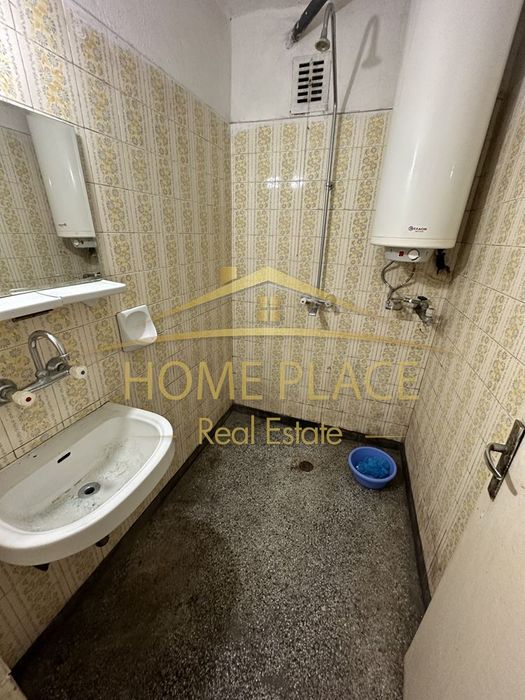 Продава се Четиристаен апартамент в Варна, Нептун - 120 кв.м за 1584 €/кв.м - Снимка #8