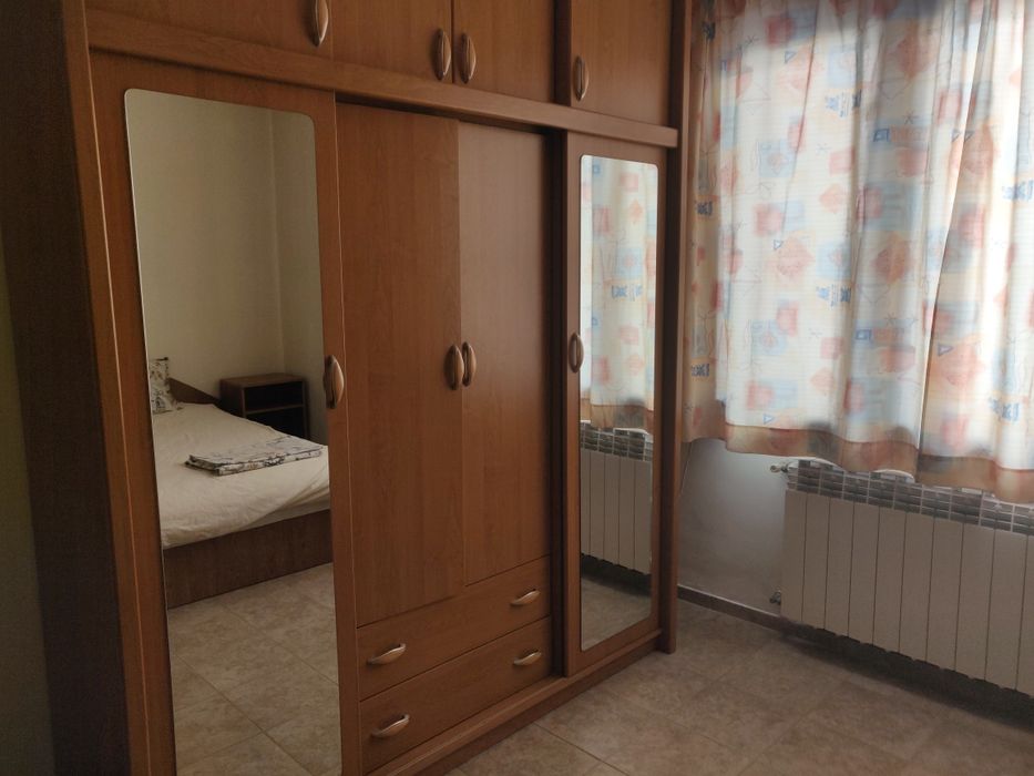 Отдавам под наем