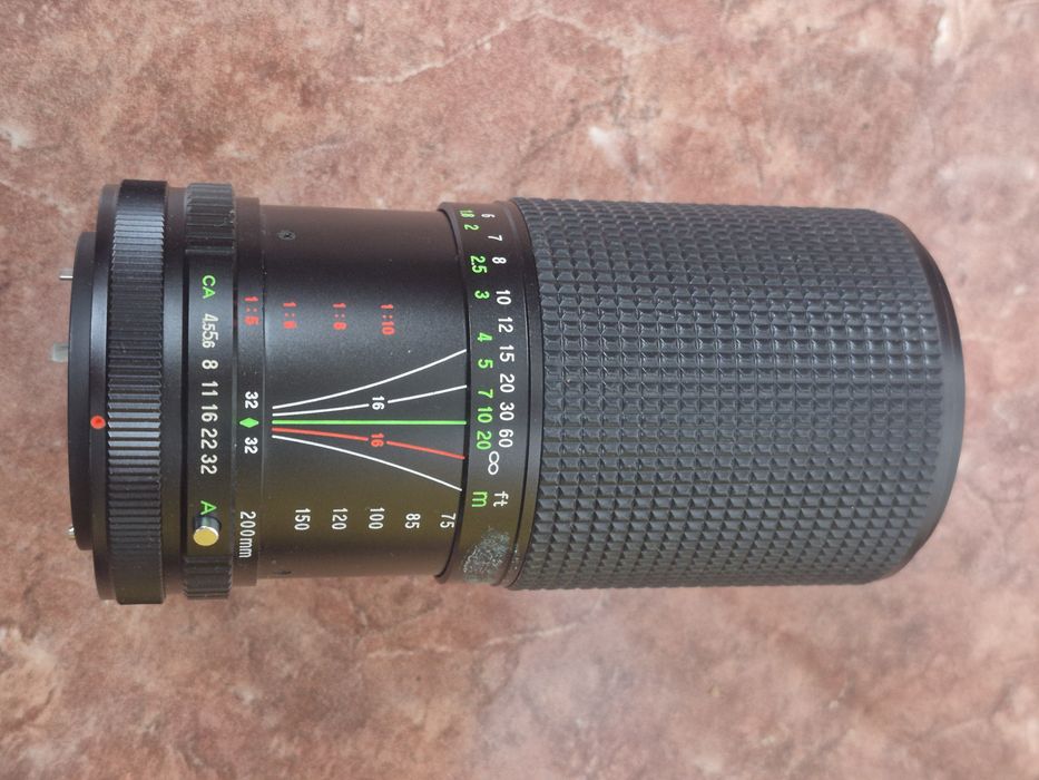 Obiectiv foto 75-200 pentru Canon FD