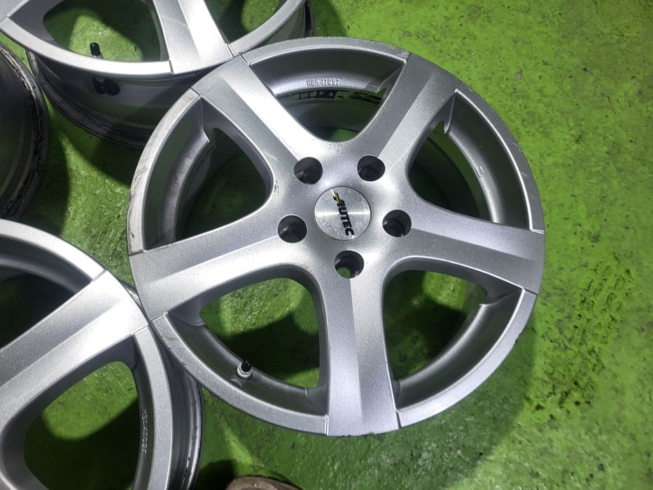 16 5x114.3 лети джанти 5х114.3