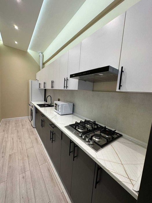 Сагбон 2/5/9 Корасарой Энжой лаваш оркасида Сотаман