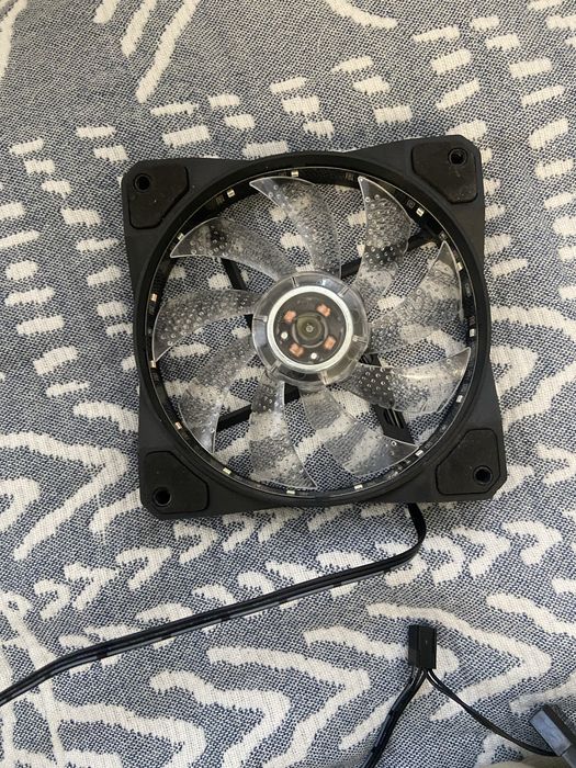 Продам Боковой кулер