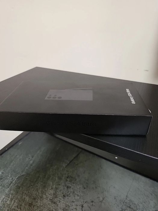 Samsung s24 Ultra, black, отличен