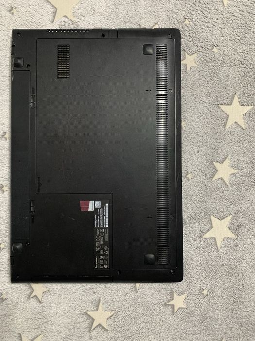 ноутбук Lenovo….