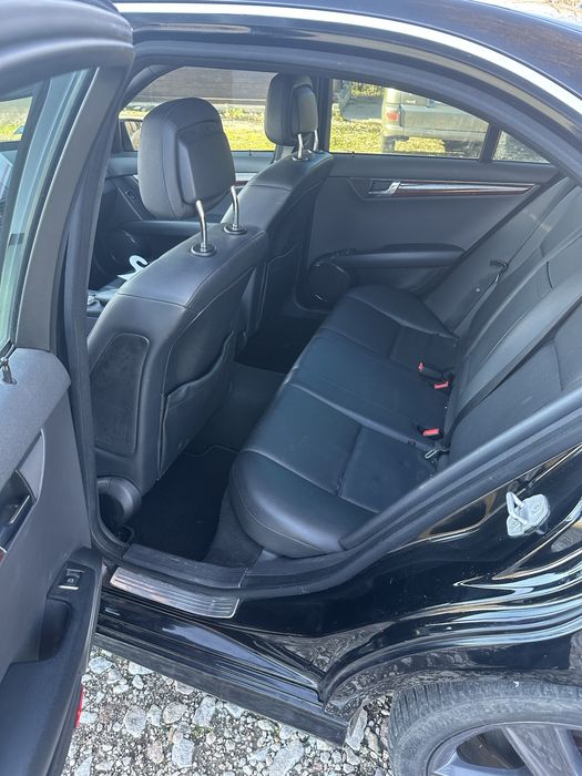 Mercedes c300 2011 г