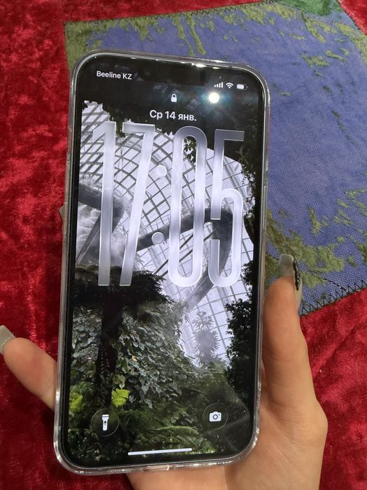 продам айфон базовый 14