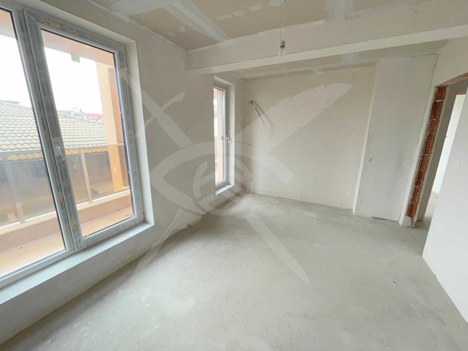 Продава се Тристаен апартамент в Пловдив, Кючук Париж - 139 кв.м за 1295 €/кв.м - Снимка #3