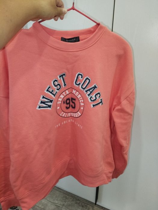 Продам кофту 1500
