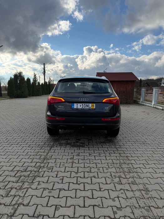 Vand doua Audi Q5 Quattro 2.0 TDI 170 cp