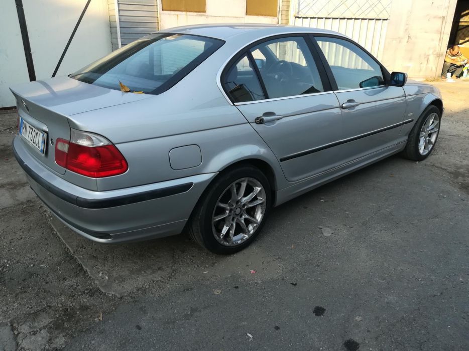 Piese auto bmw e46 330xi manual