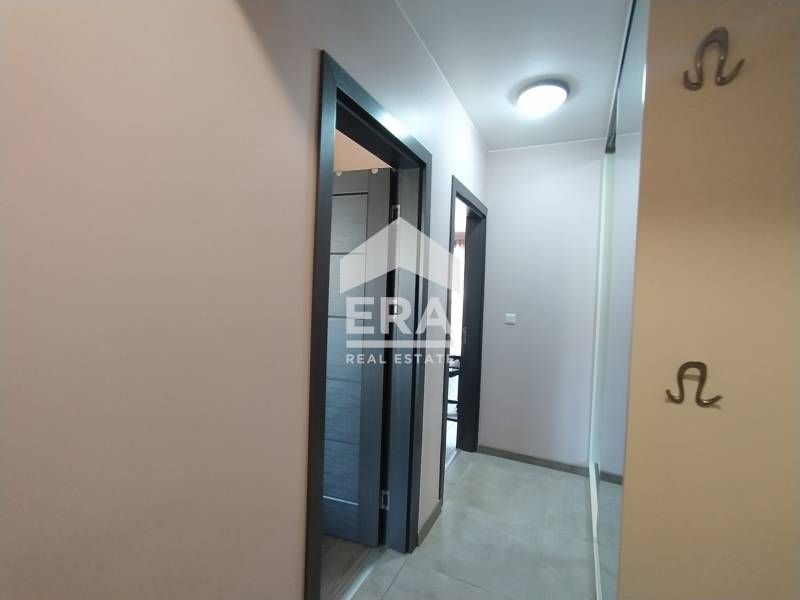 Дава се под наем Двустаен апартамент в Варна, Бриз - 58 кв.м за 563 € - Снимка #10