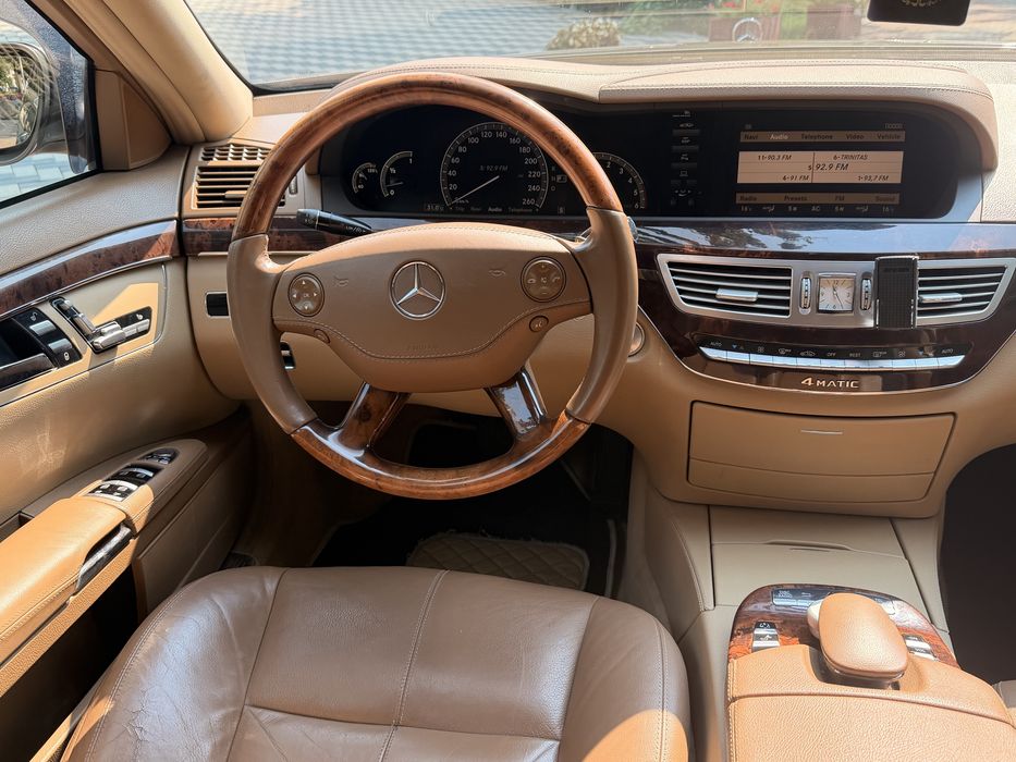 Mercedes S Class 320 4 Matic