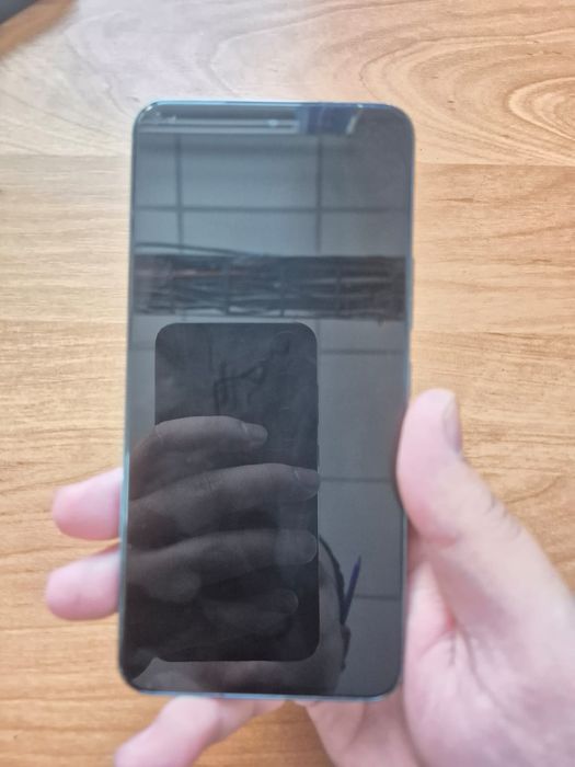 Продам самсунг с 22