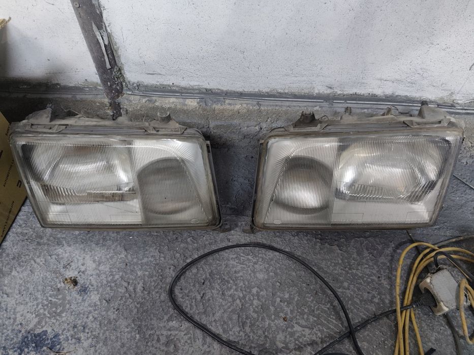 Фарове Mercedes W124 фейс