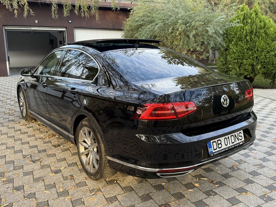 Vand vw passat 240 cp R line