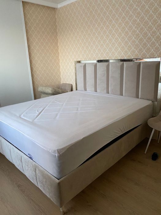 Кровать и шкаф Bellona