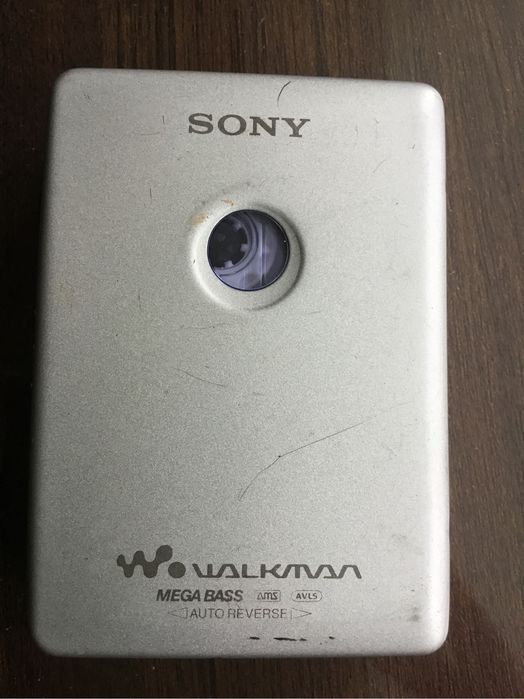 Walkman Sony model WM-EX/526