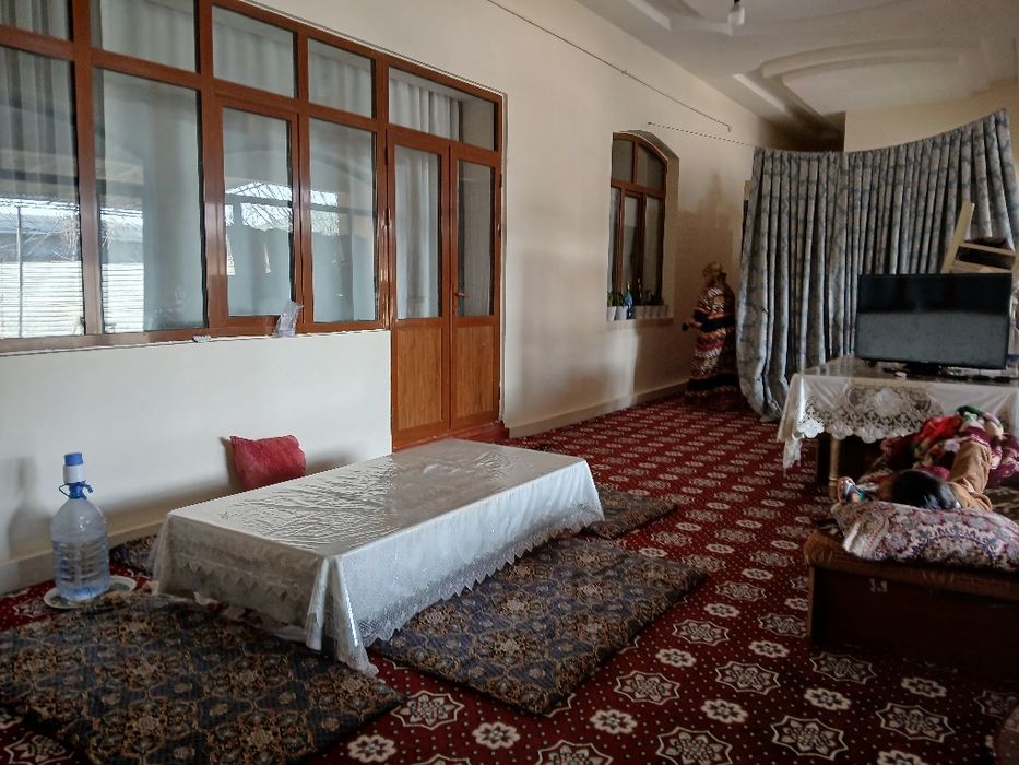 Зангата туман бодомзор махала 6 соты 8та цона падвал