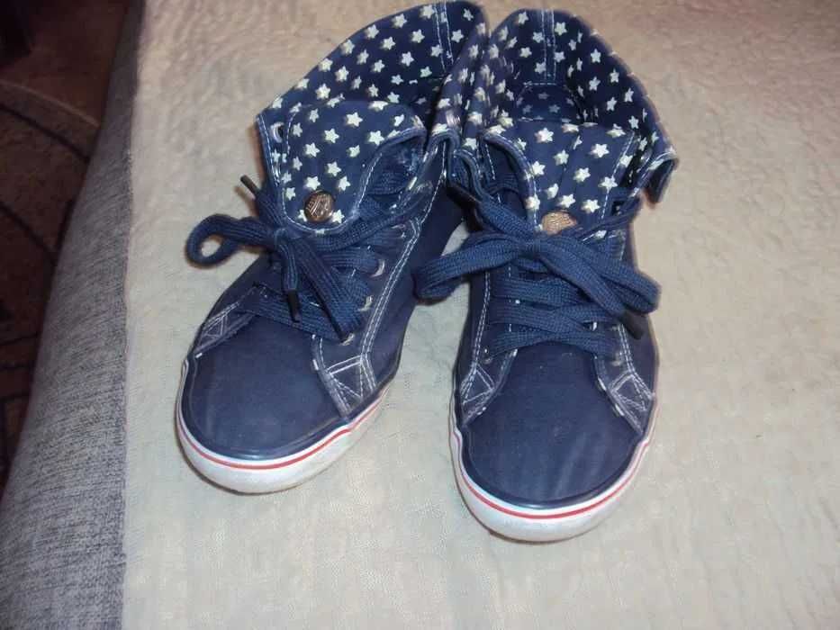 Джинсовые кеды (фирма KEDDO). Размер 36- 36,5