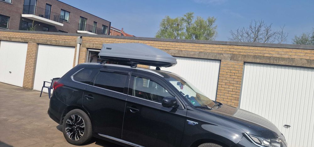 Thule turing 200-НАЛИЧЕН