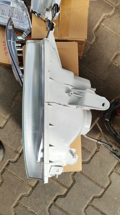 Каролла кузов 90 фары