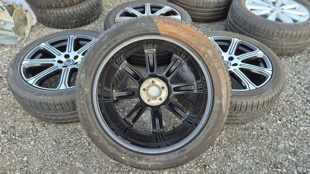 Оригинални джанти Волво 5/108 VOLVO XC60 5x108

Употребявани, Шумен