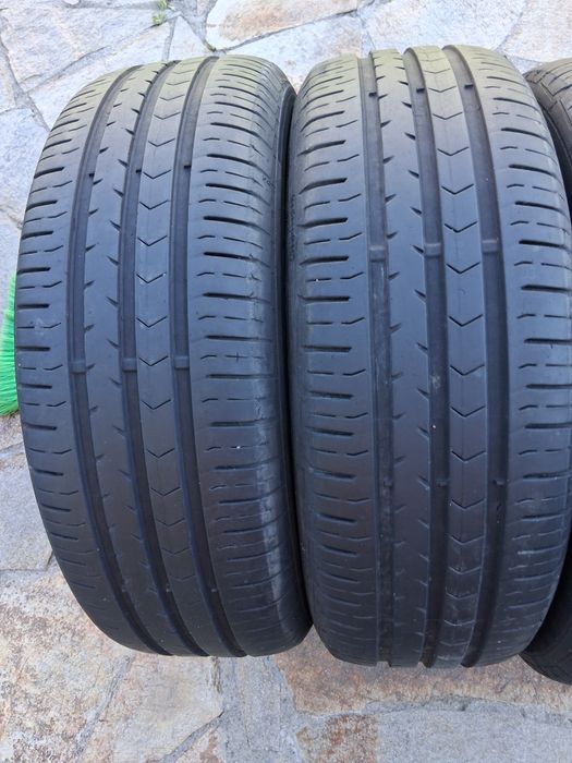 215 65 16 Continental Premium Contact 5