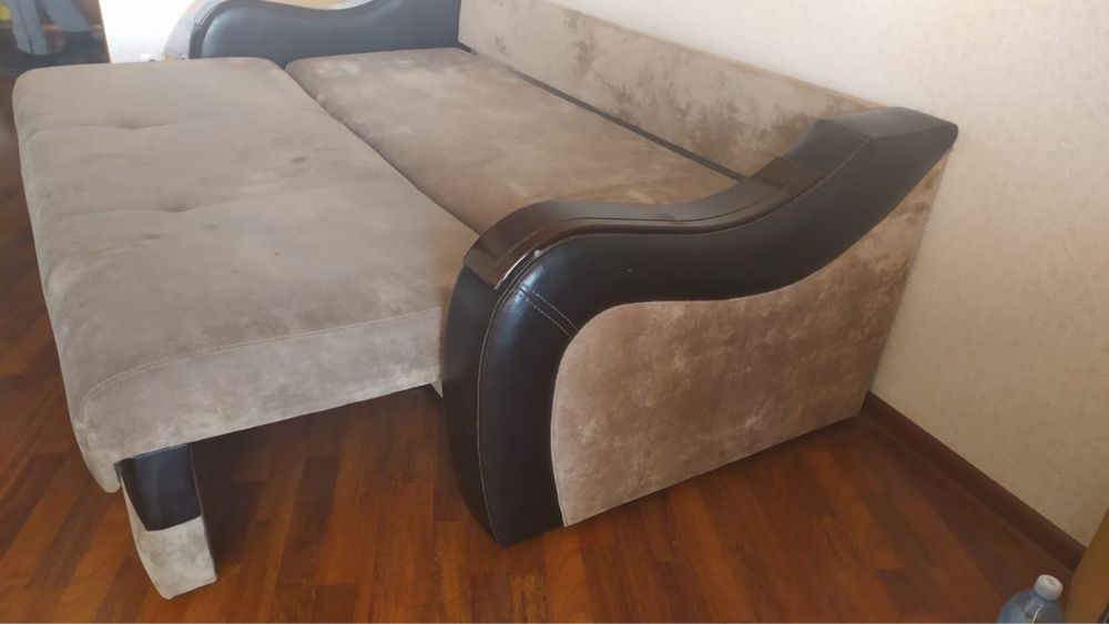 Продаю диван