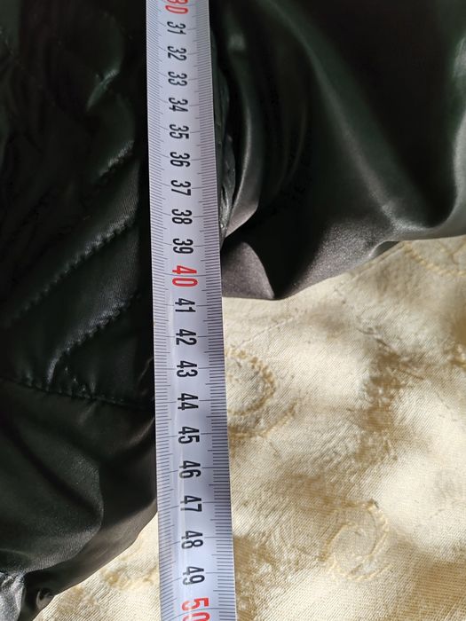 Дамско яке с пухкава яка или качулка S-M