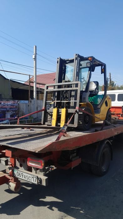 Кара вилачный погрузчик