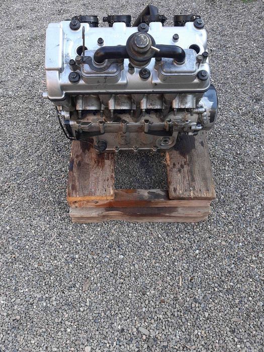 MOTOR / MOTO / kawasaki zx 600