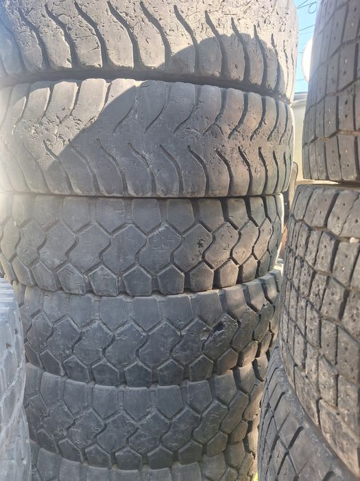 Продам автошины 13 22.5