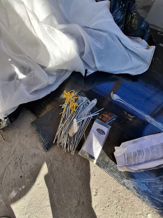 Vand cort 8 persoane 2 dormitoare