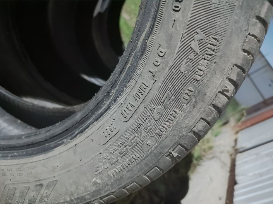 Продается шины для машины