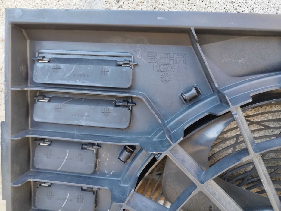 Дифузьор Стойка Вентилатор на радиатора на климатика  за BMW E65 E53