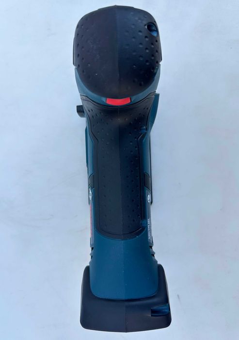 BOSCH GST 18V-Li S - Нов акумулаторен прободен трион 18V