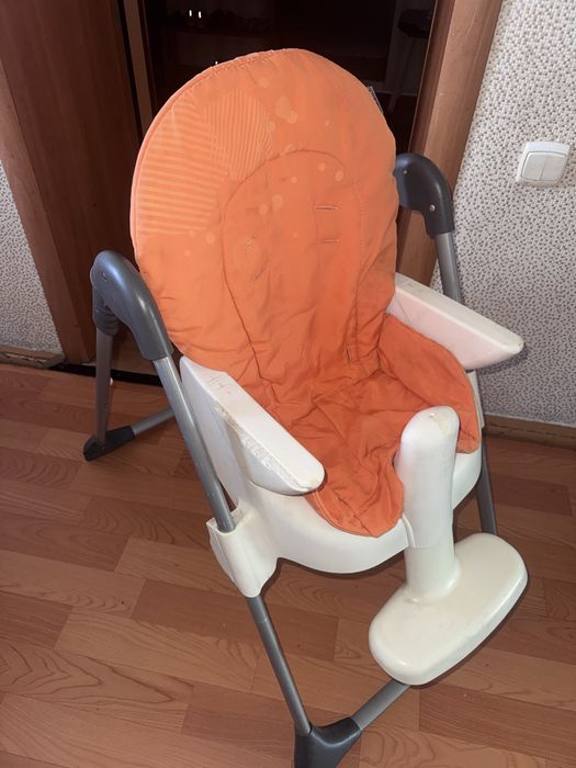 Детский стул для кормления