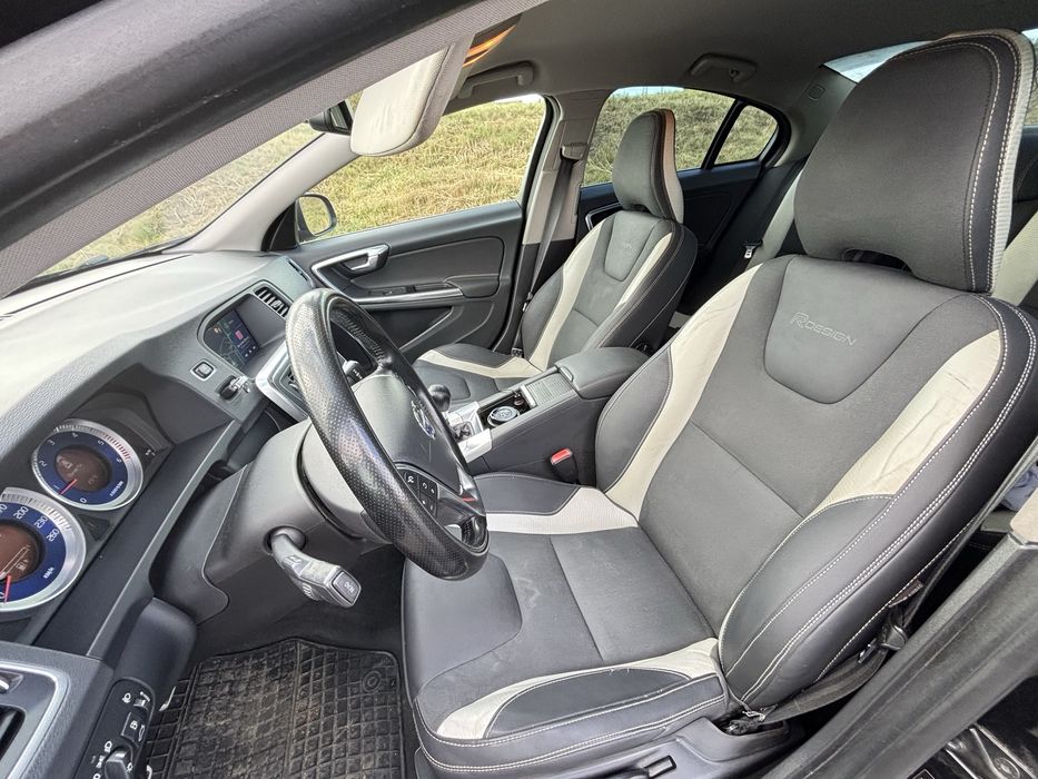 VOLVO S60 2.0 163 cp