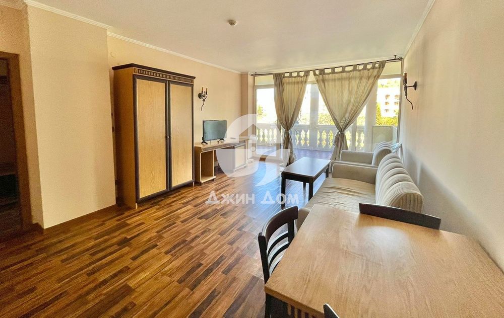 Продава се Двустаен апартамент в Несебър - 86 кв.м за 663 €/кв.м - Снимка #2