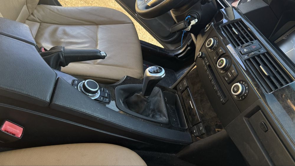 Plansa bord bmw seria 5 e60 e61