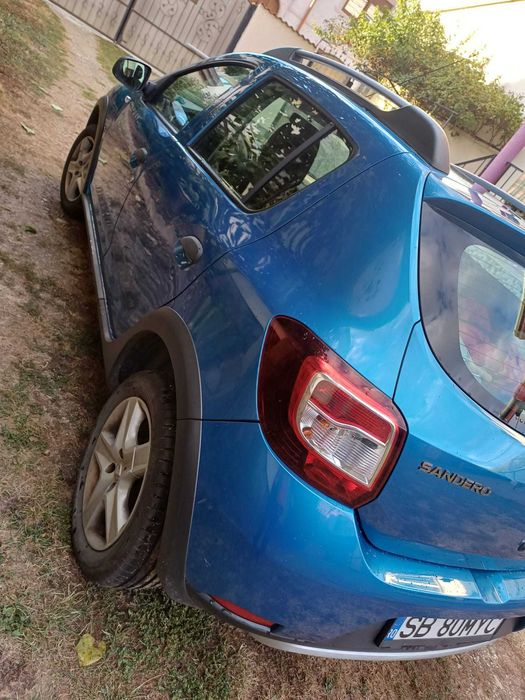 DACIA Sandero Stepway 2013 — imagine 3