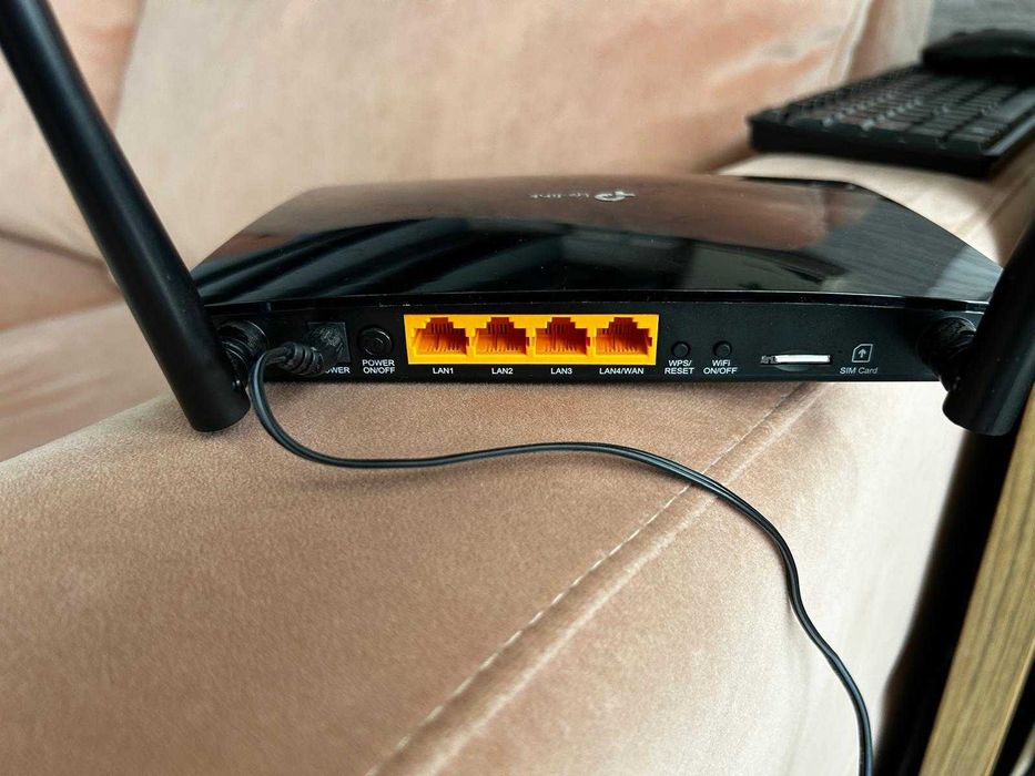 Vand router 4G TP-Link Archer MR200 – Wi-Fi din cartela SIM, ideal cam