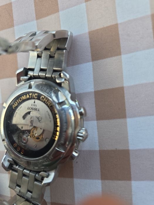 Tissot PR 100 Chronograph si Tissot PRC 200 Automatic