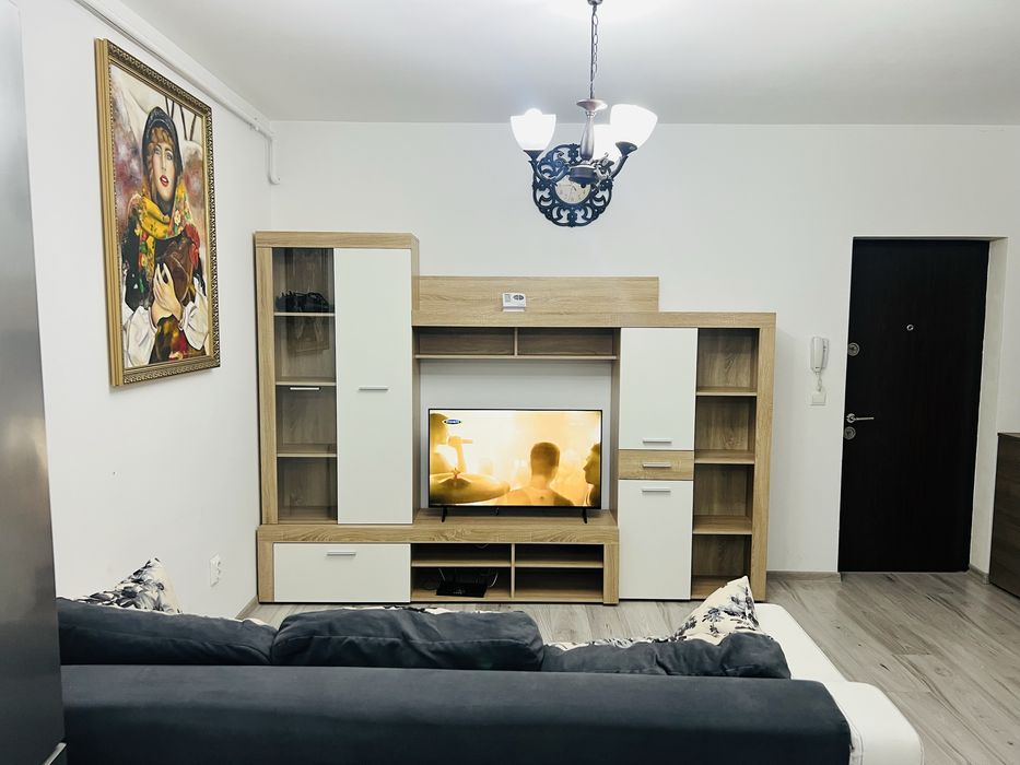 Imchiriez apartament 2 camere  modern mobilat cu  balcon  In Sibiu.