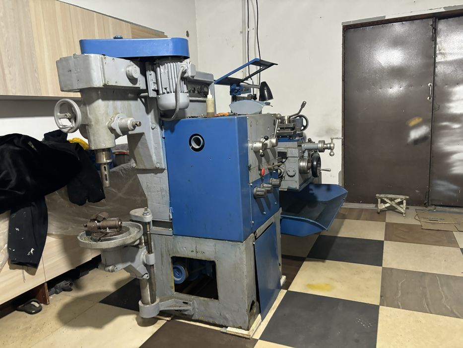 Токарный станок.