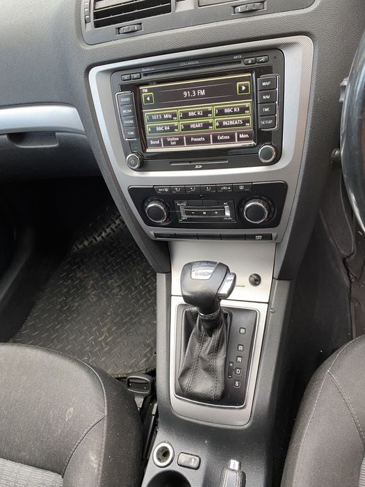 Injectoare Skoda Octavia 2 Facelift 2.0 TDI CFH