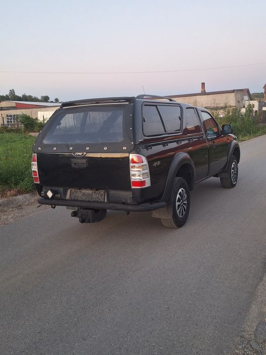 Ford ranger 2.5 diesel 4x4 mic mare clima an 2011