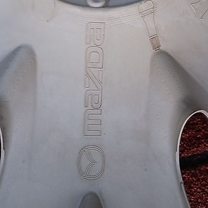 Мазда тасове 16 цола